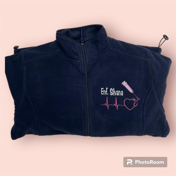 Chaqueta polar bordada de enfermera