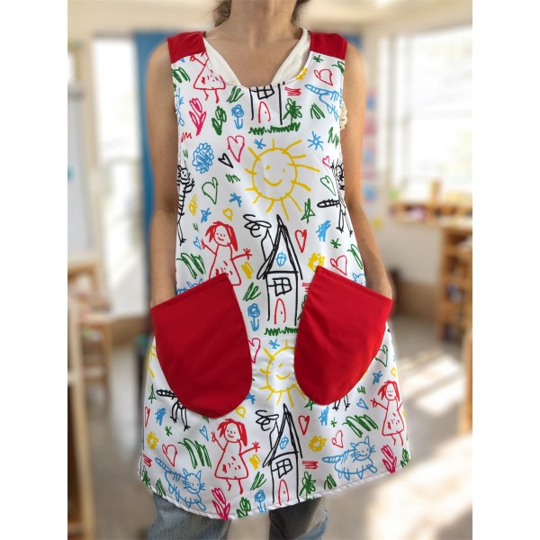 "Scribbles" cross apron